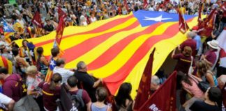 nacionalismo-catalan-diada-manifestacion-independentista-barcelona-default