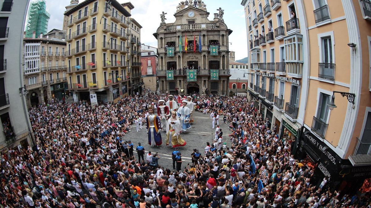 Celebración del Privilegio de la Unión el pasado año en la plaza consistorial de Pamplona.