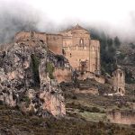 puede-ser-una-imagen-de-castillo-de-eltz-y-niebla