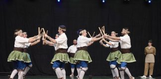 Espectáculo de Ortzadar por el 130 aniversario de la Gamazada
