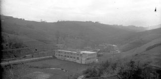 atzera-begira1